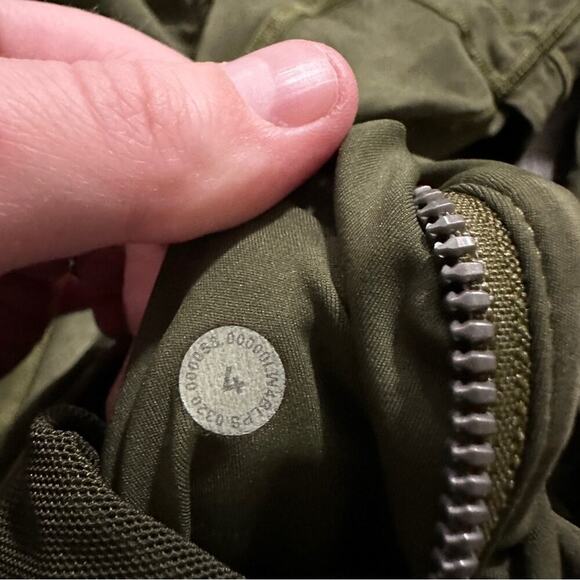 Lululemon Define Jacket *Ice Dye in Ice Wash‎ Moss Green Sz 4 - Picture 9 of 9